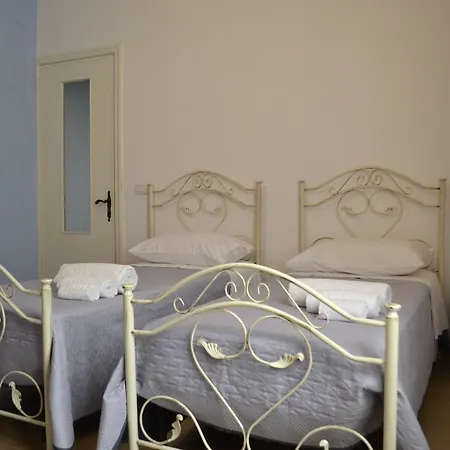 Palmari Bed & Breakfast *