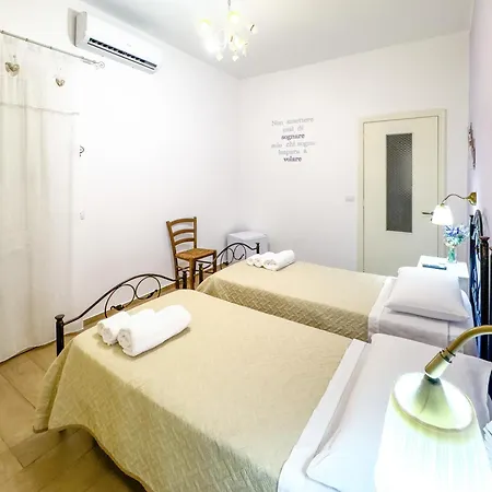 Palmari Bed & Breakfast *