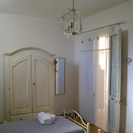 住宿加早餐酒店 Palmari 桑尼科拉